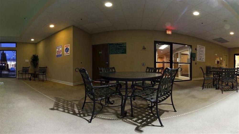 Holiday Inn Express Hotel Germantown - Northwest Milwaukee, An Ihg Hotel Buitenkant foto